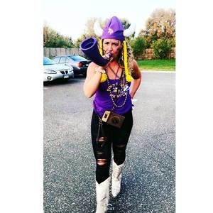 Meet your Posher, Nikki